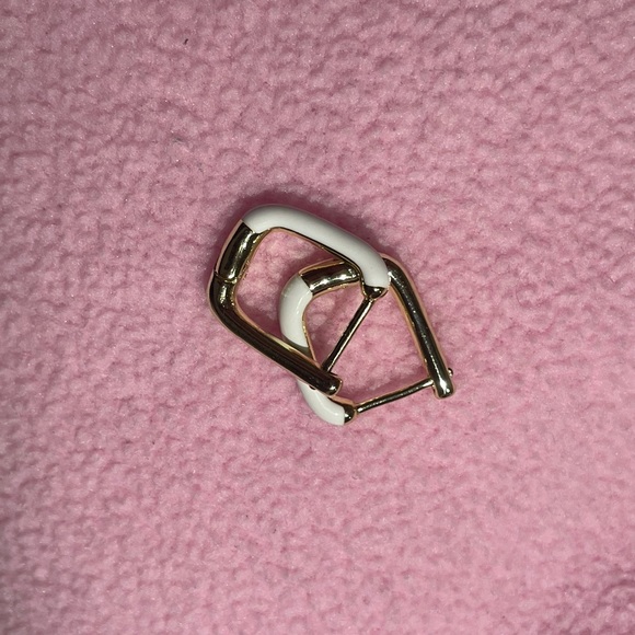 White/Gold Squared Hoop Earrings - Picture 3 of 8